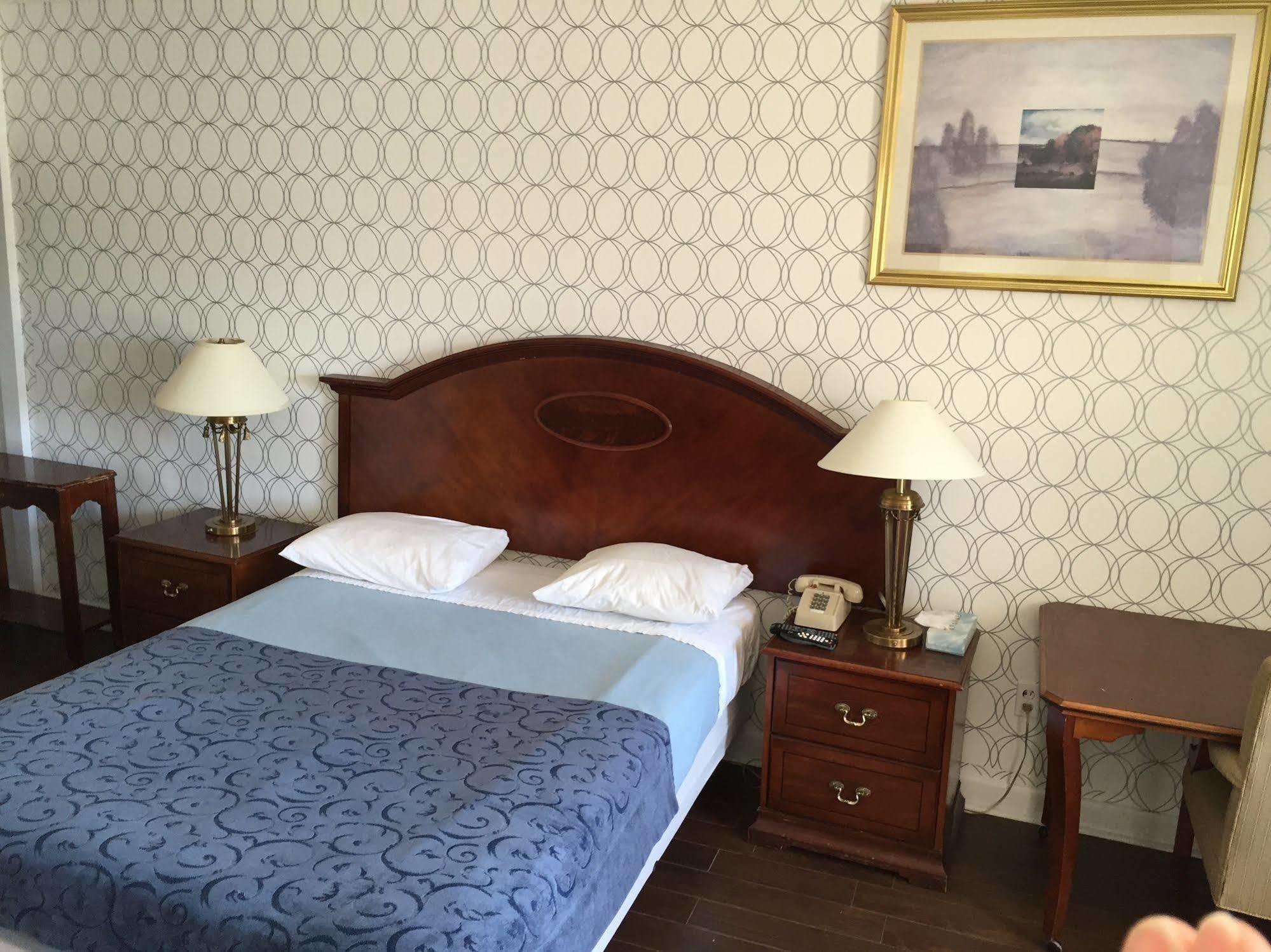 Stardust Motelオタワ エクステリア 写真